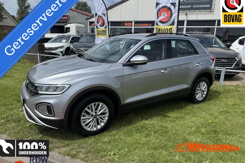 Volkswagen T-Roc (2023)