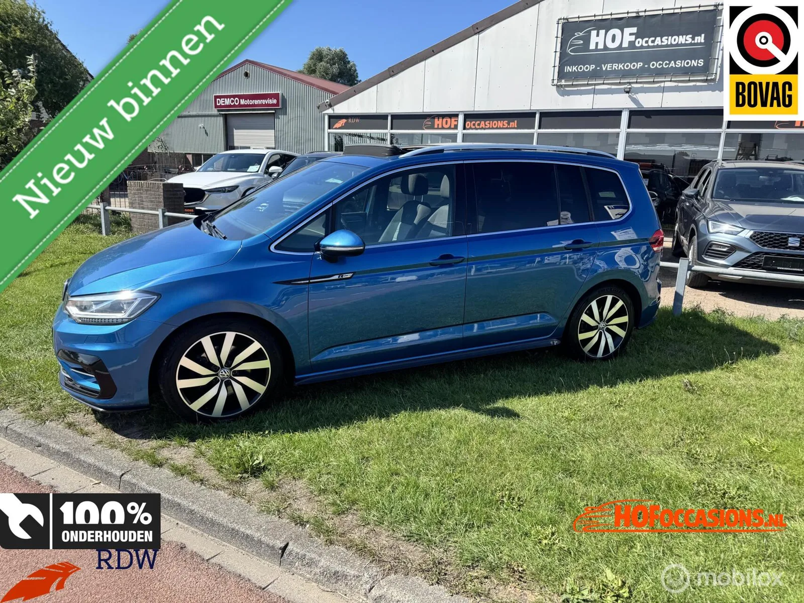 Volkswagen Touran (2017) — foto 1