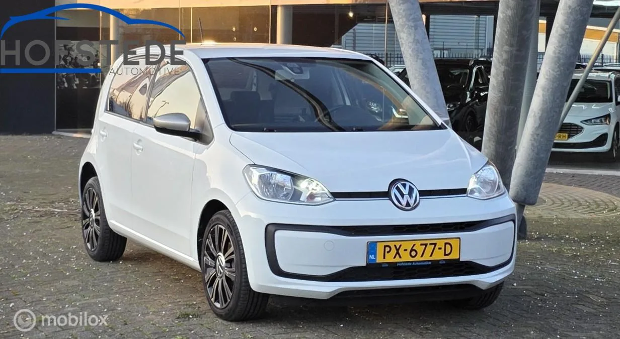 Volkswagen Up! (2017) — foto 1