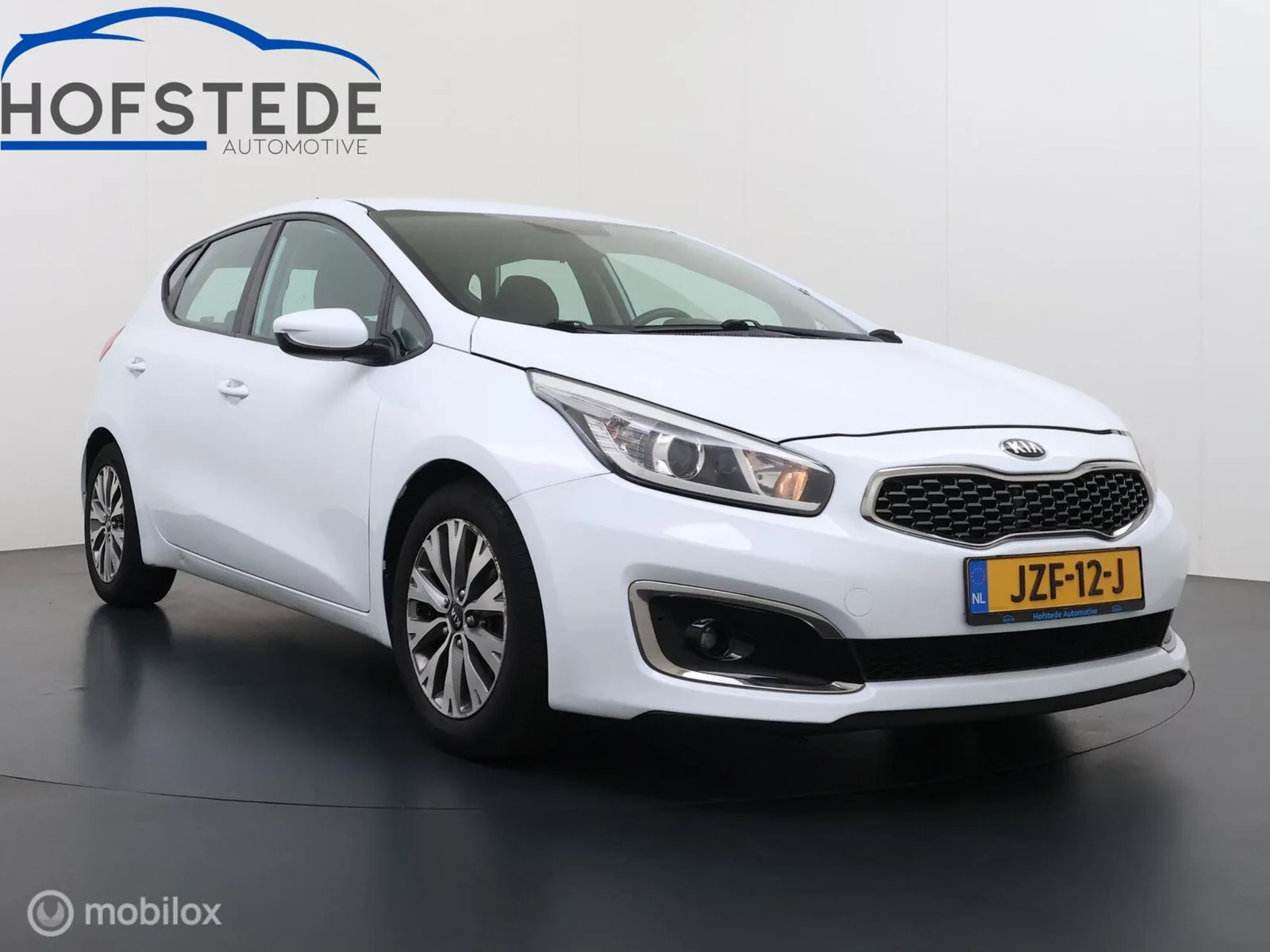 Kia Cee'd (2015) — foto 1