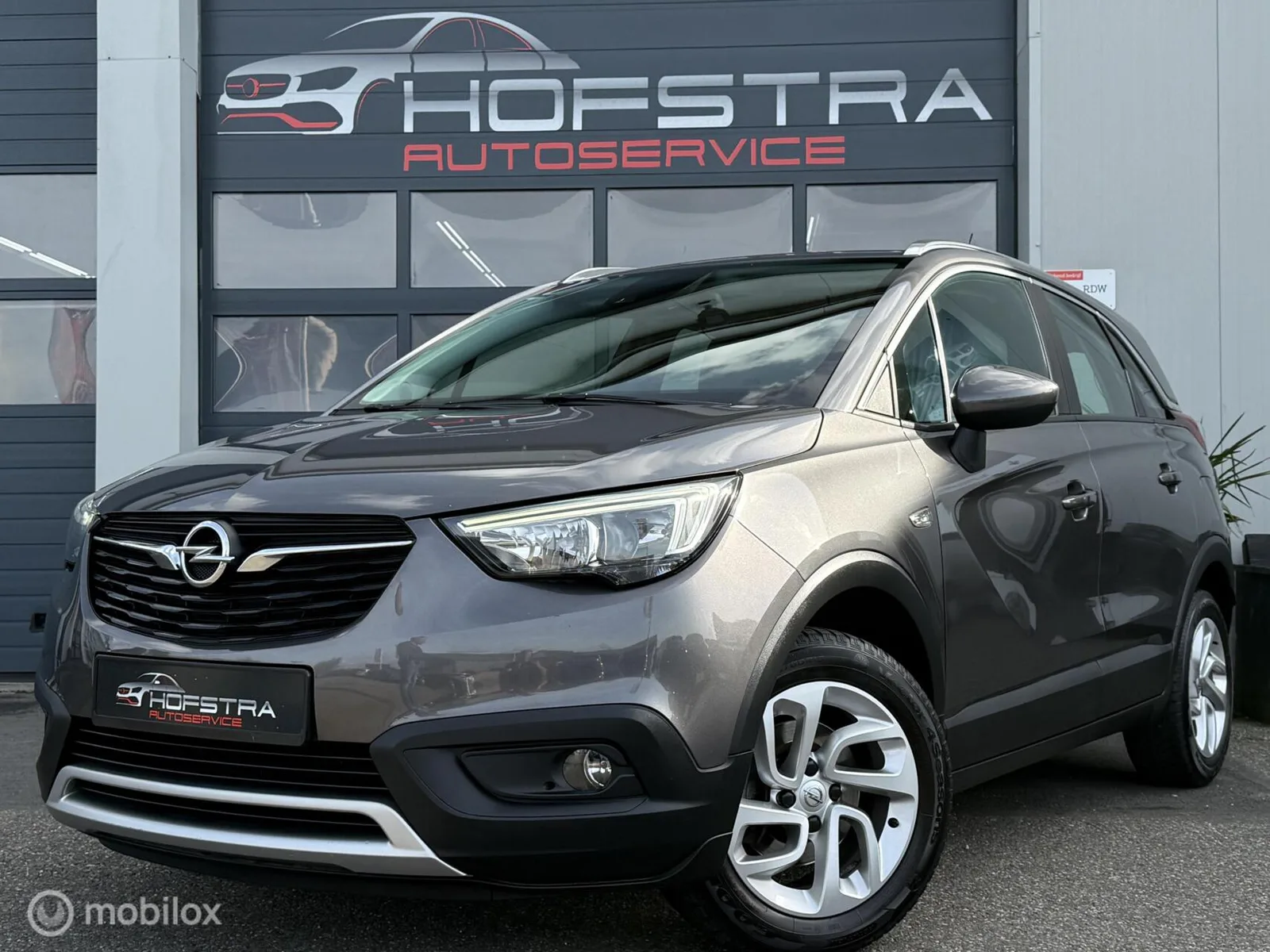 Opel Crossland (2019) — foto 1