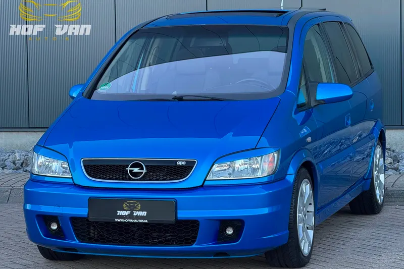 Opel Zafira (2002)