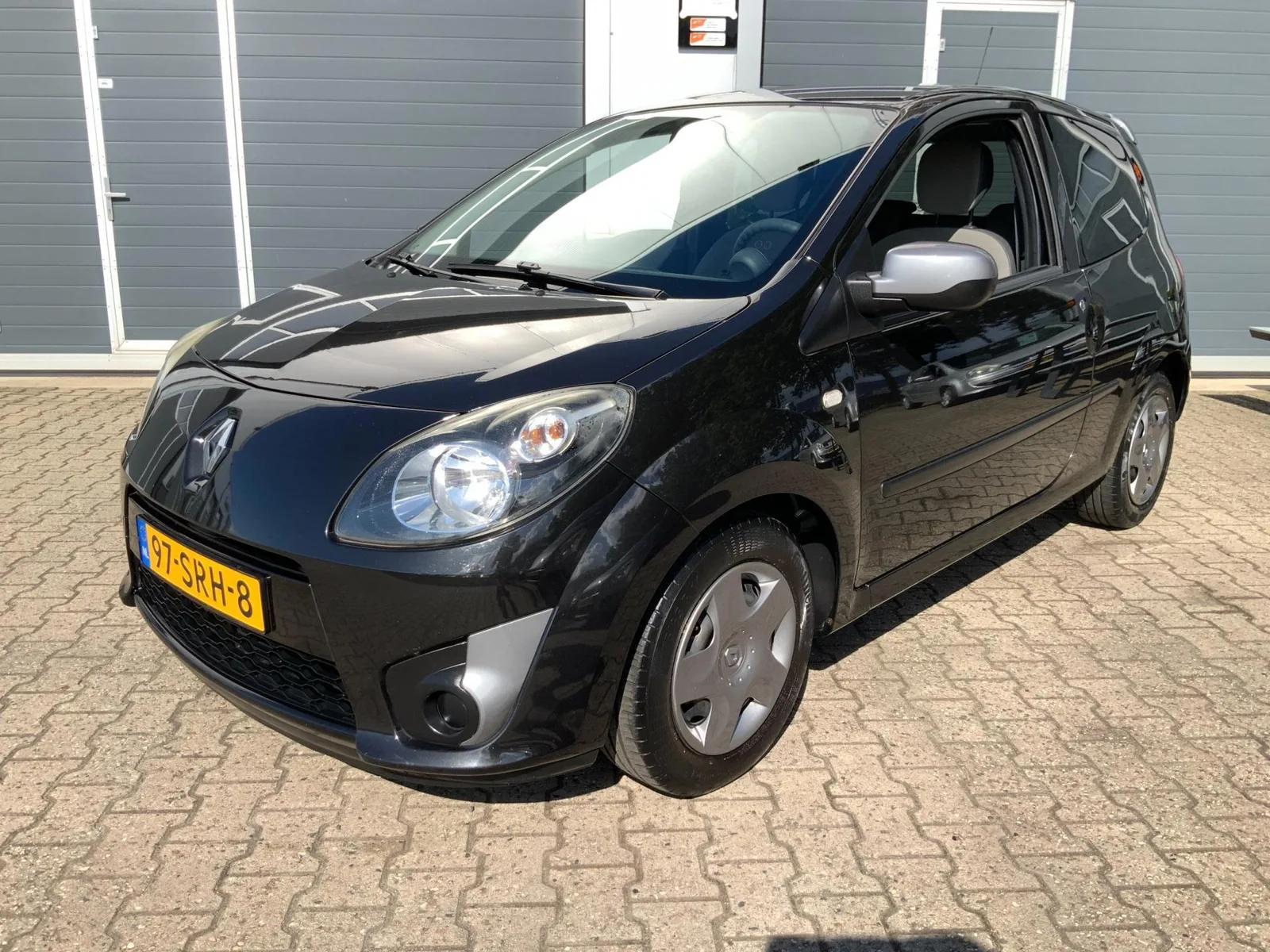 Renault Twingo (2011) — foto 1