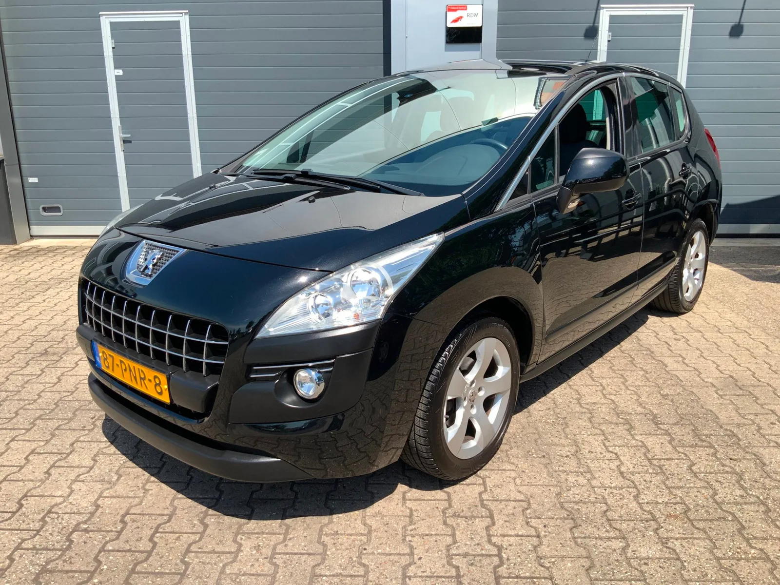 Peugeot 3008 (2011) — foto 1