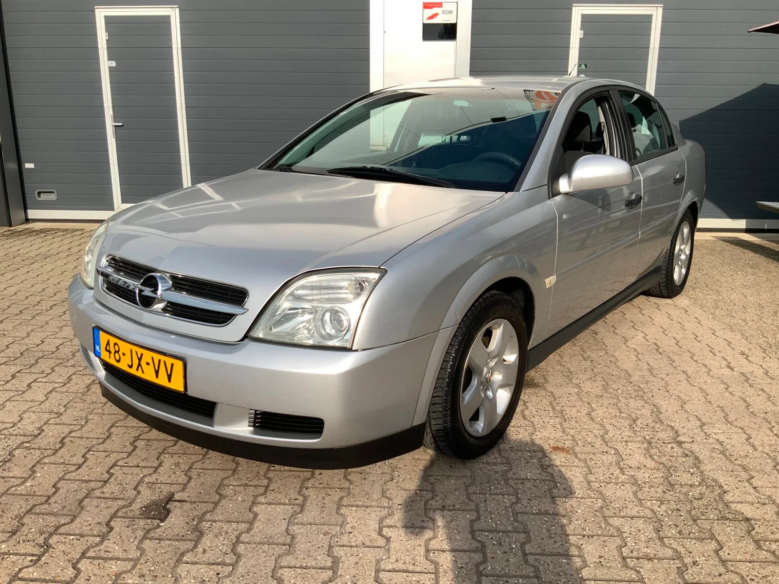 Opel Vectra (2002) — foto 1