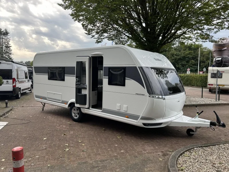 Hobby Prestige (2025) — foto 1