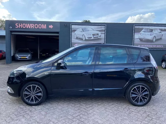 Renault Scénic (2012) — foto 1