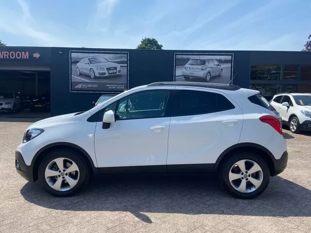 Opel Mokka (2015) — foto 1