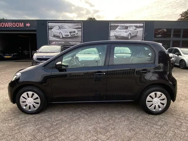 Volkswagen Up! (2018) — foto 1