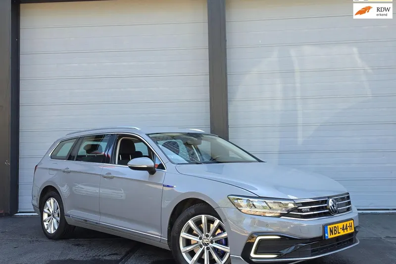 Volkswagen Passat (2023)