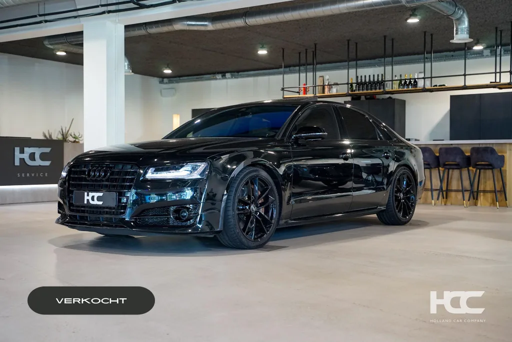 Audi S8 (2016) — foto 1