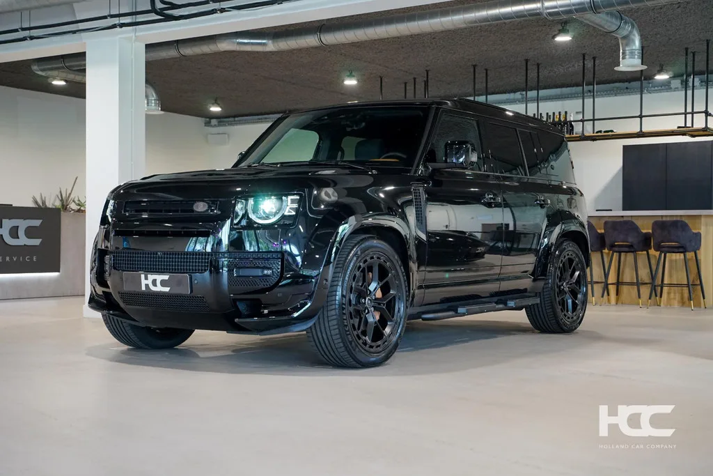 Land Rover Defender (2024) — foto 1