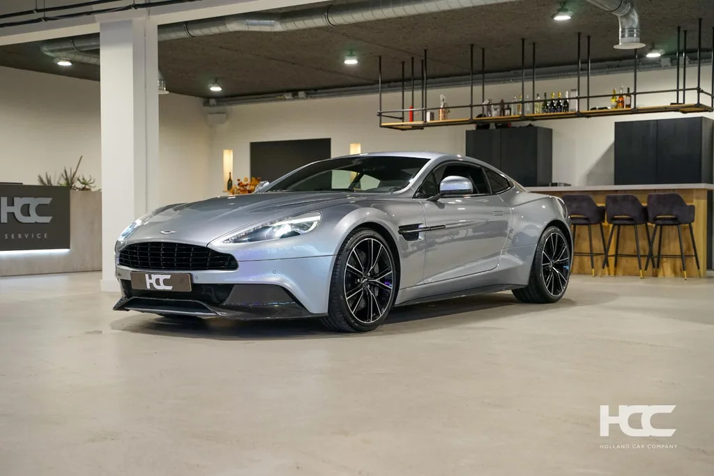 Aston Martin Vanquish (2013) — foto 1