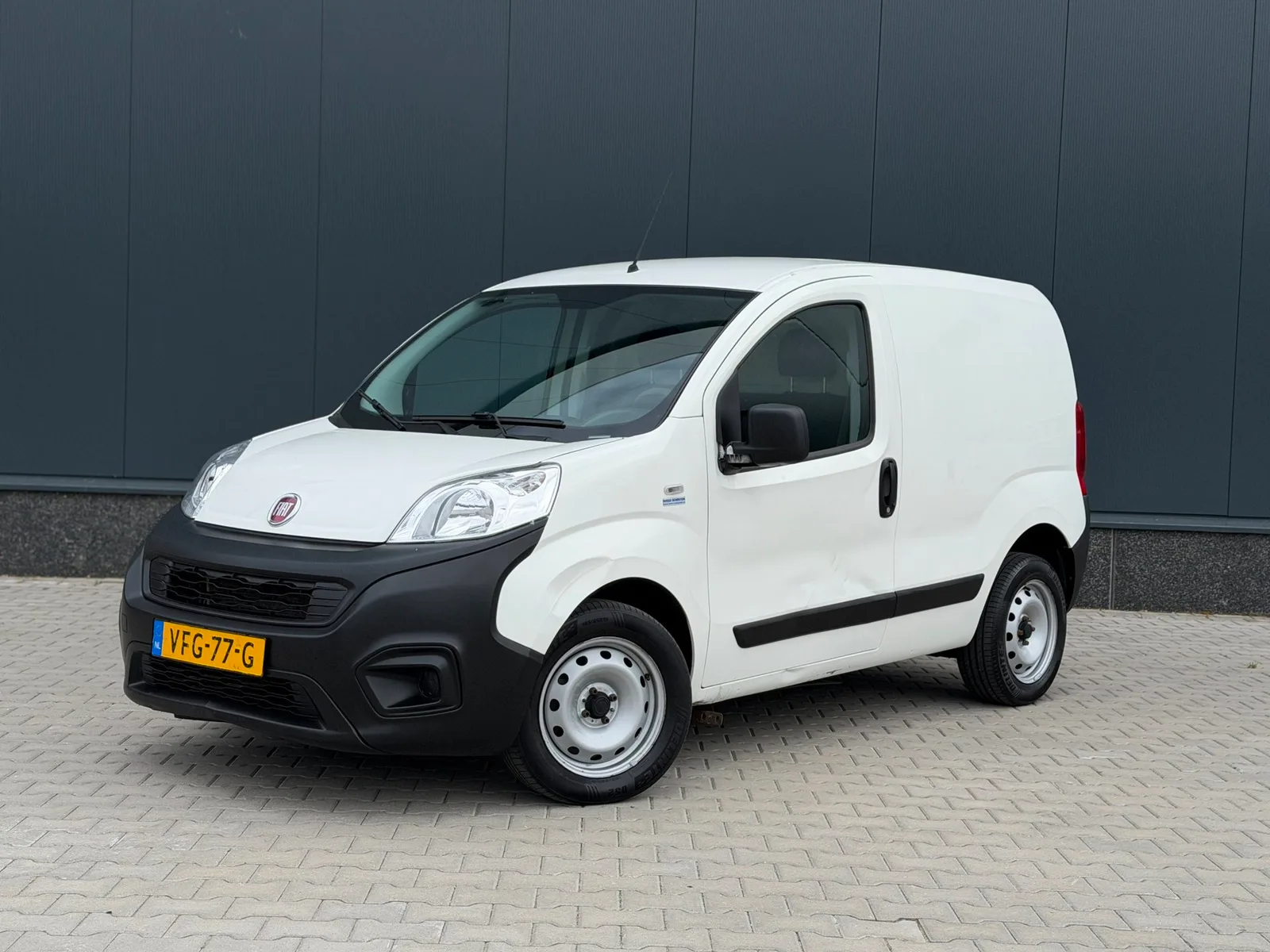 Fiat Fiorino (2020) — foto 1