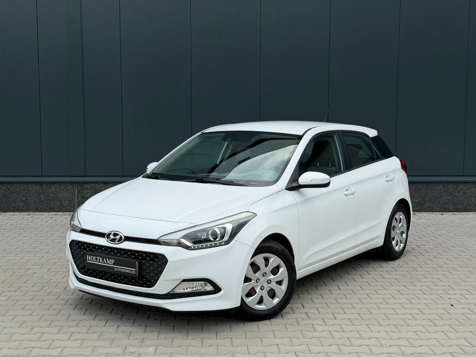 Hyundai i20 (2015) — foto 1