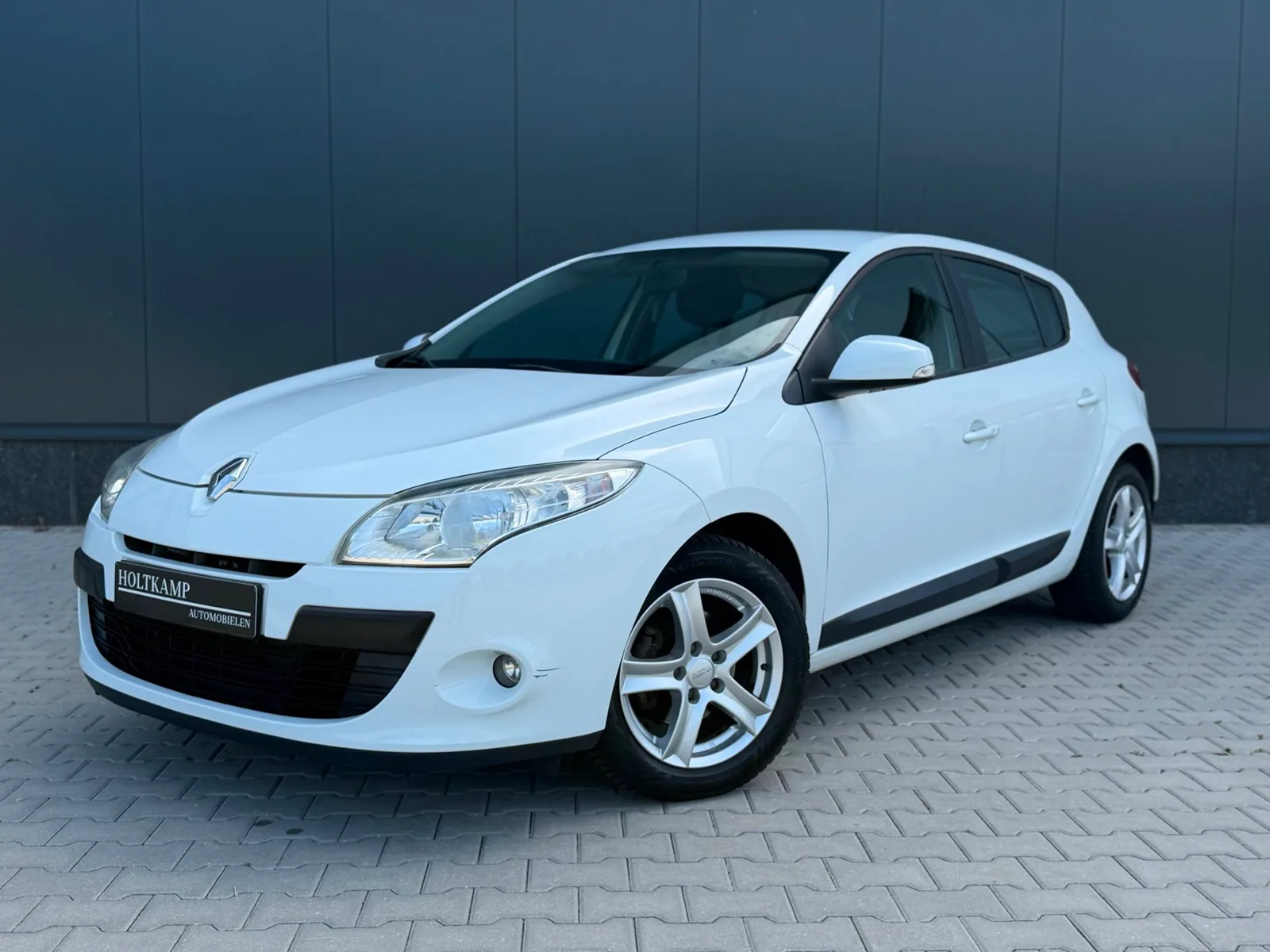 Renault Mégane (2011) — foto 1