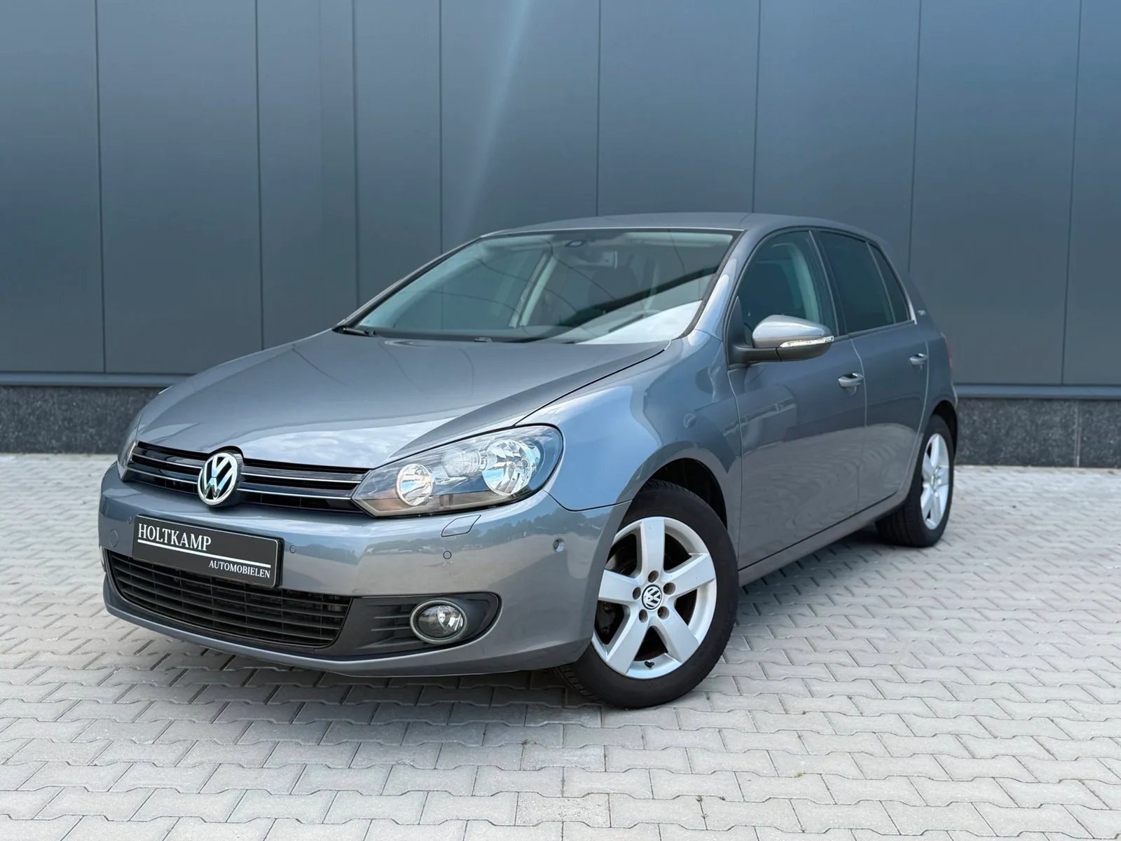 Volkswagen Golf (2010) — foto 1
