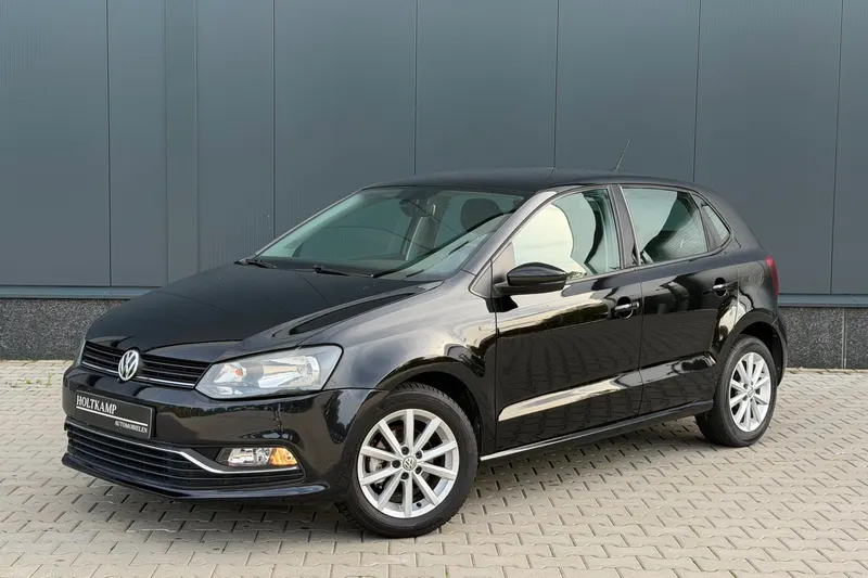 Volkswagen Polo (2015)