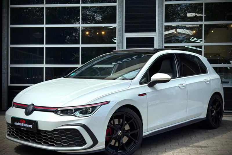 Volkswagen Golf (2020)