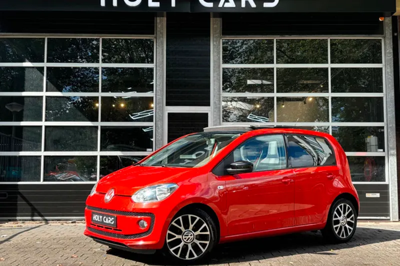 Volkswagen Up! (2013)