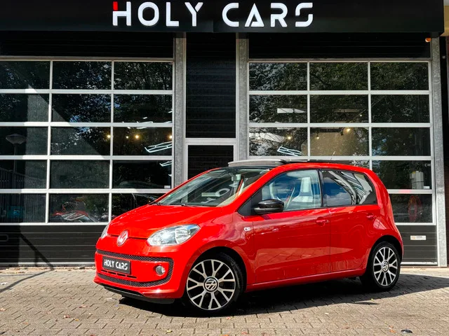 Volkswagen Up! (2013) — foto 1