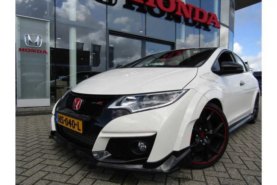 Honda Civic (2016) — foto 1