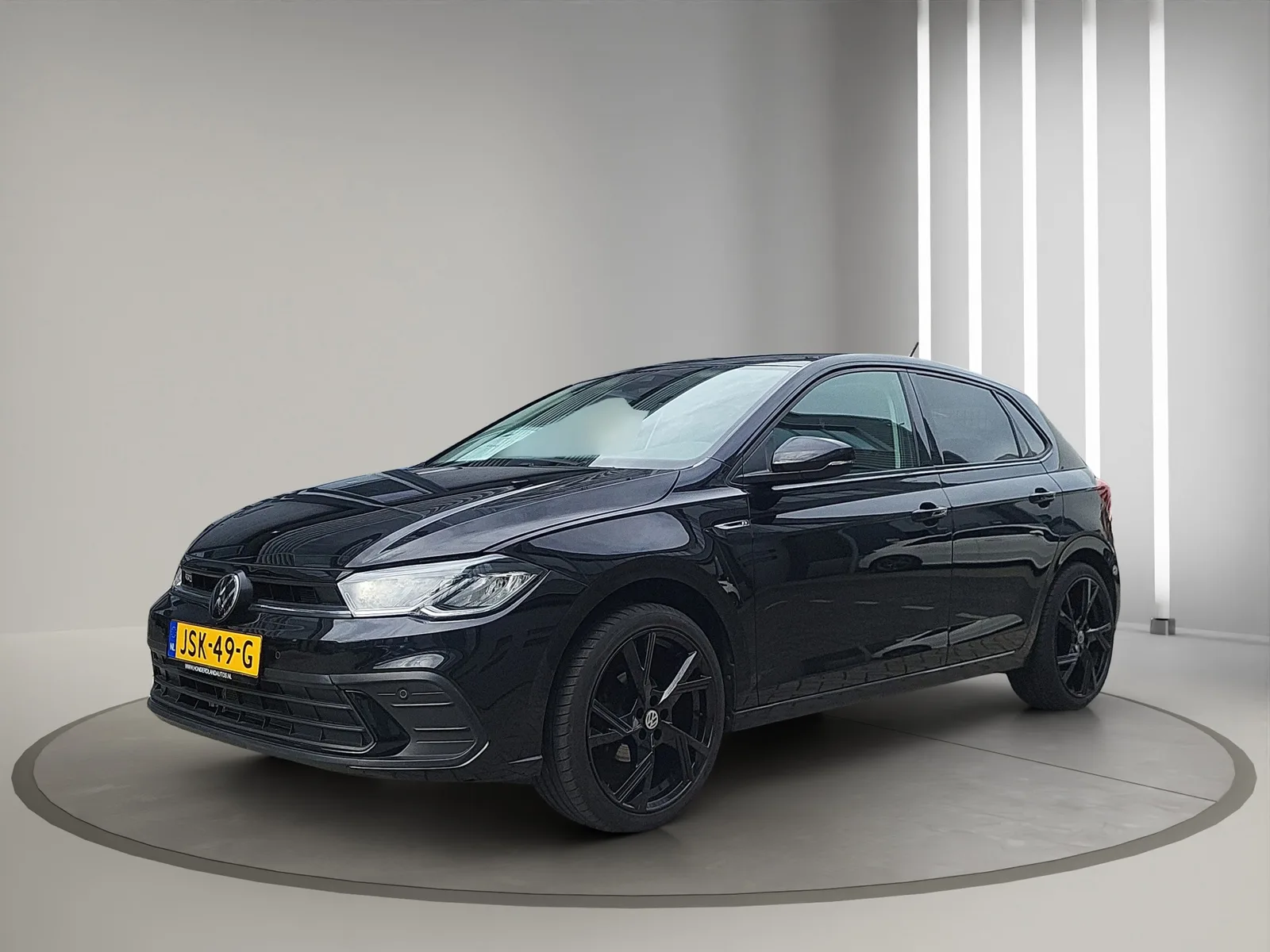 Volkswagen Polo (2023) — foto 1