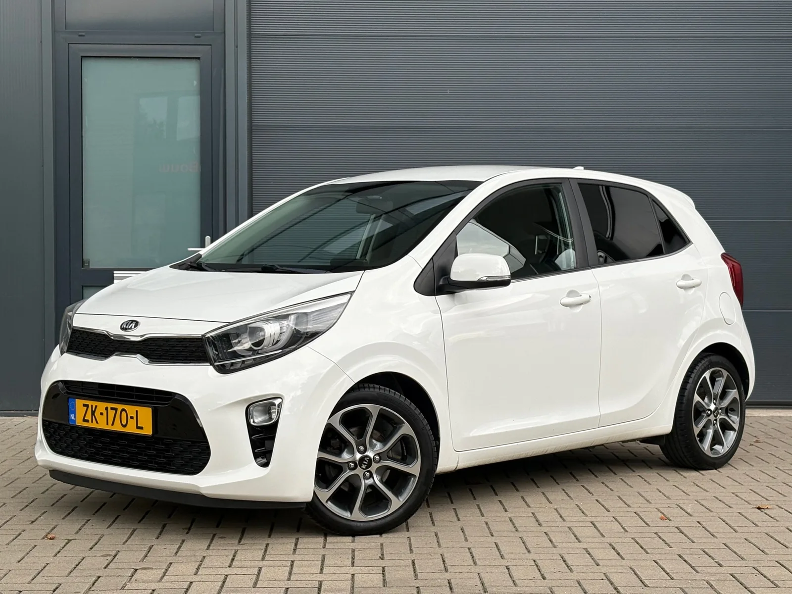 Kia Picanto (2019) — foto 1