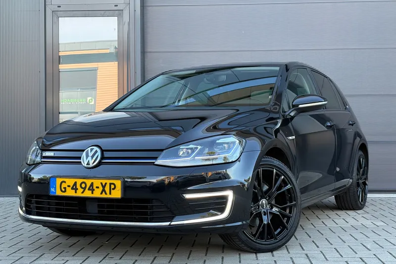 Volkswagen e-Golf (2019)