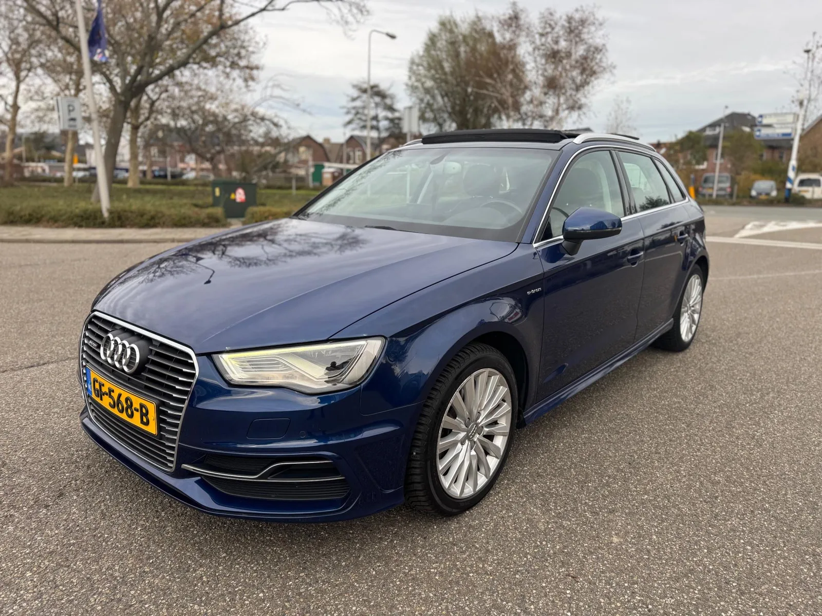 Audi A3 (2015) — foto 1