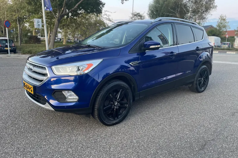 Ford Kuga (2017)