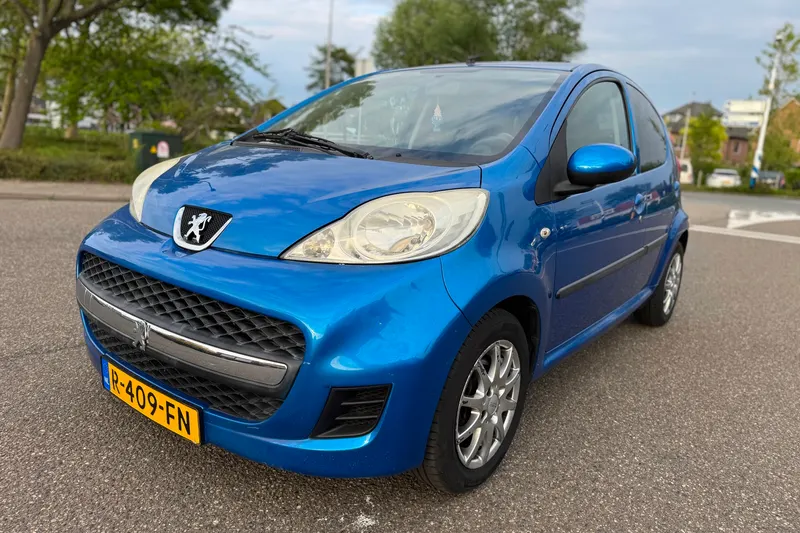 Peugeot 107 (2011)