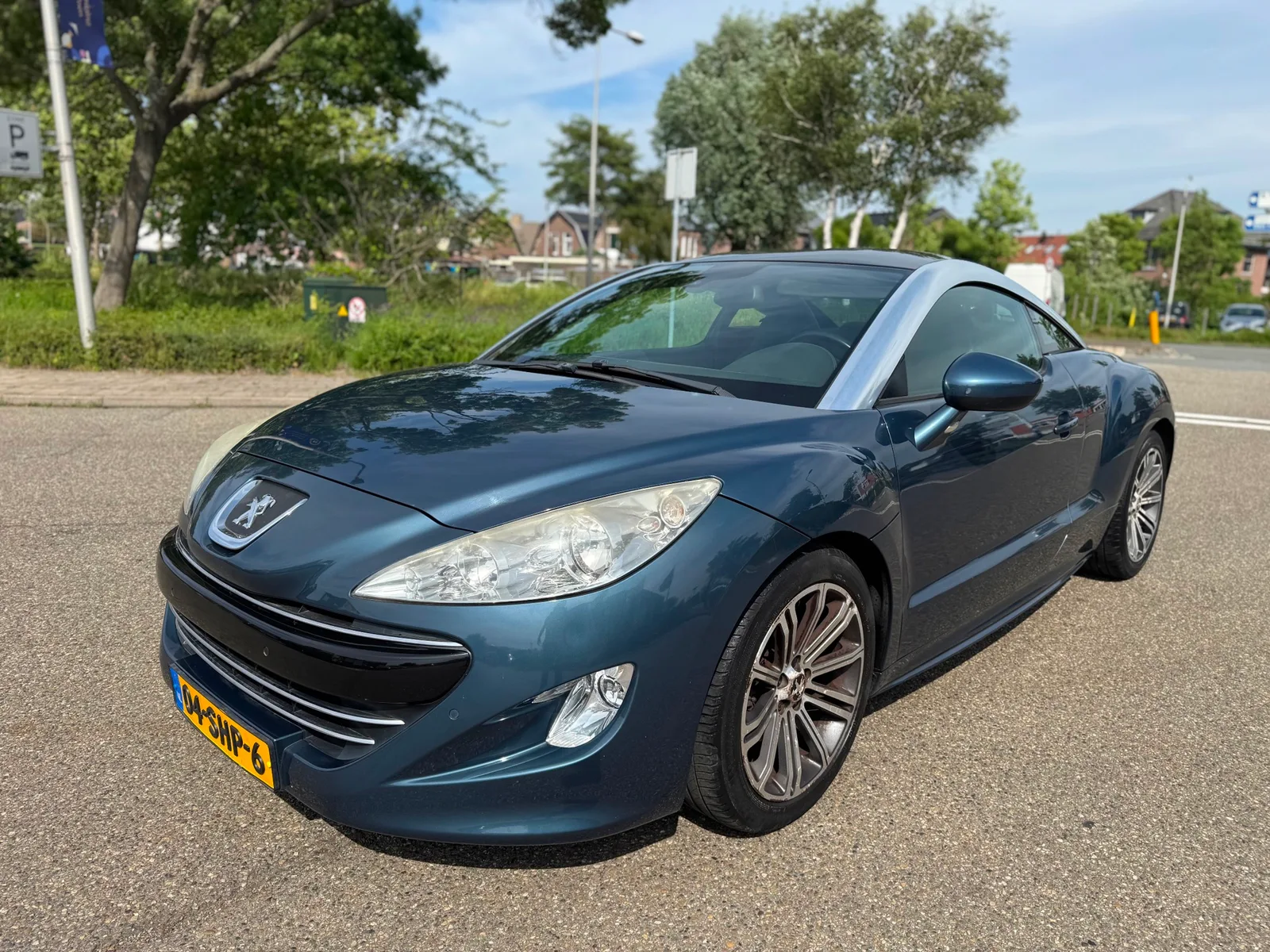 Peugeot RCZ (2011) — foto 1