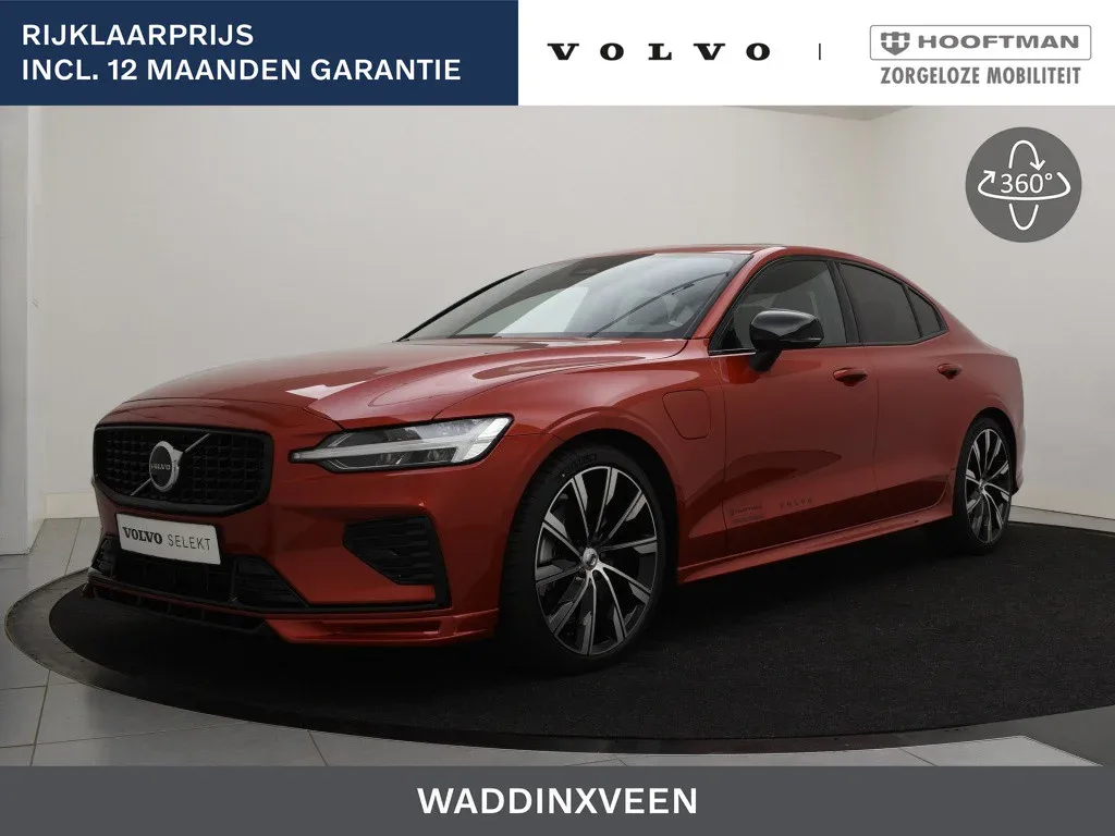 Volvo S60 (2024) — foto 1