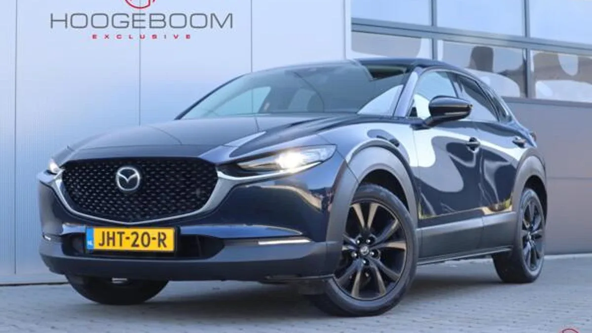 Mazda CX-30 (2022) — foto 1
