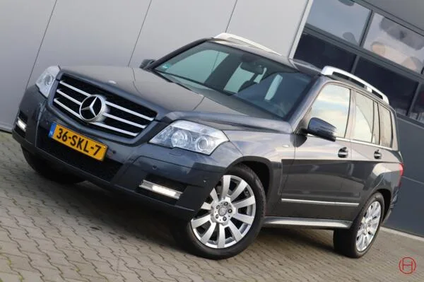 Mercedes-Benz GLK (2011) — foto 1
