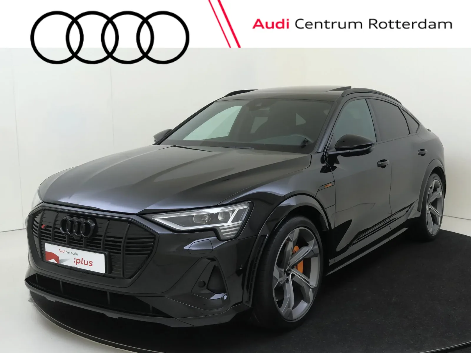 Audi e-tron (2022) — foto 1