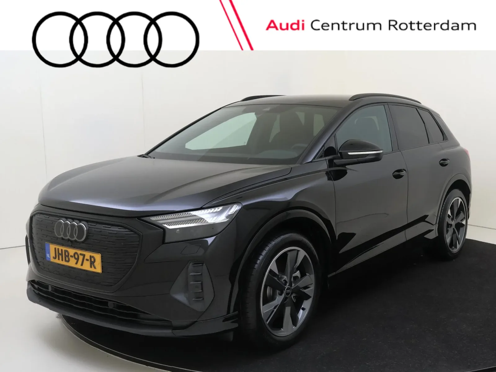 Audi Q4 e-tron (2025) — foto 1