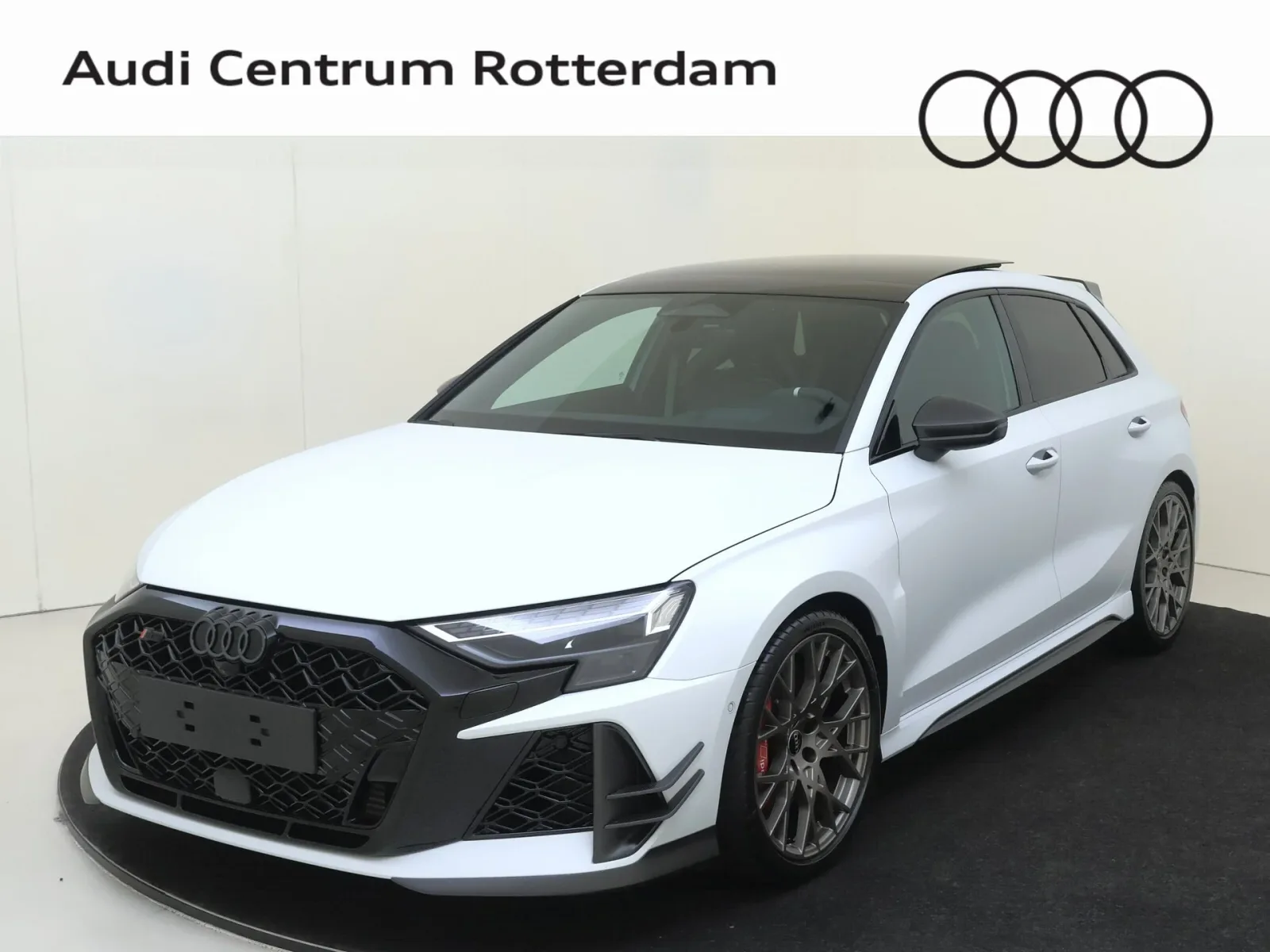 Audi RS 3 (2026) — foto 1