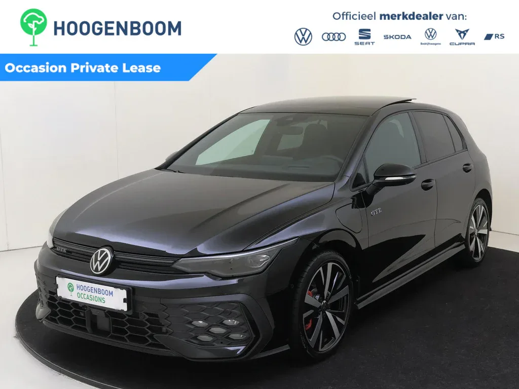 Volkswagen Golf (2025) — foto 1
