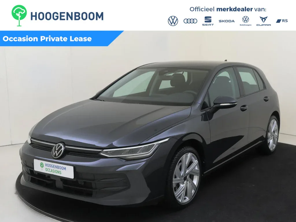 Volkswagen Golf (2024) — foto 1