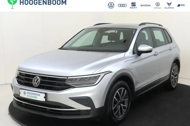 Volkswagen Tiguan (2022)