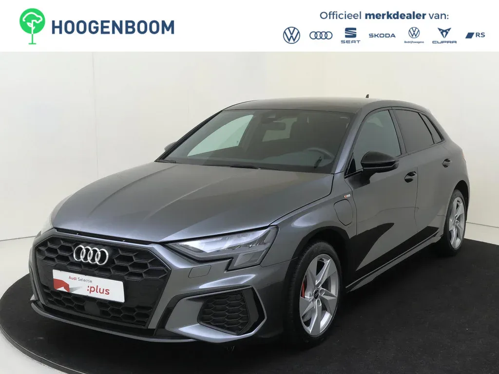 Audi A3 (2022) — foto 1