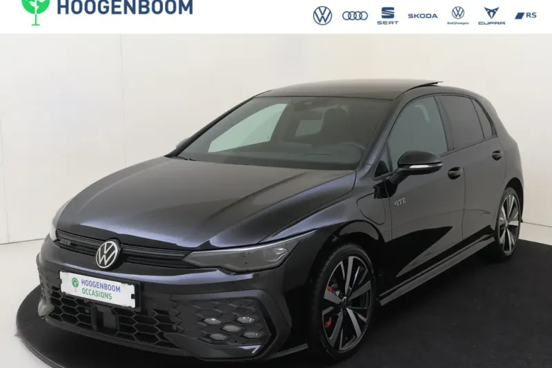 Volkswagen Golf (2025)
