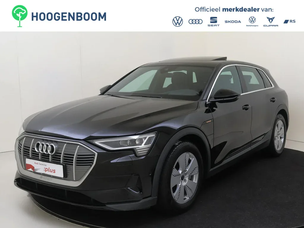 Audi e-tron (2023) — foto 1