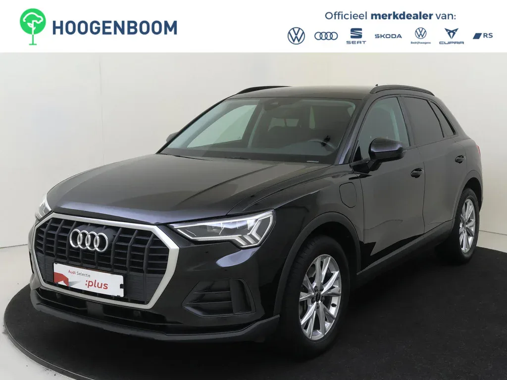 Audi Q3 (2021) — foto 1
