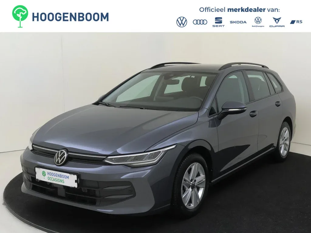 Volkswagen Golf (2025) — foto 1