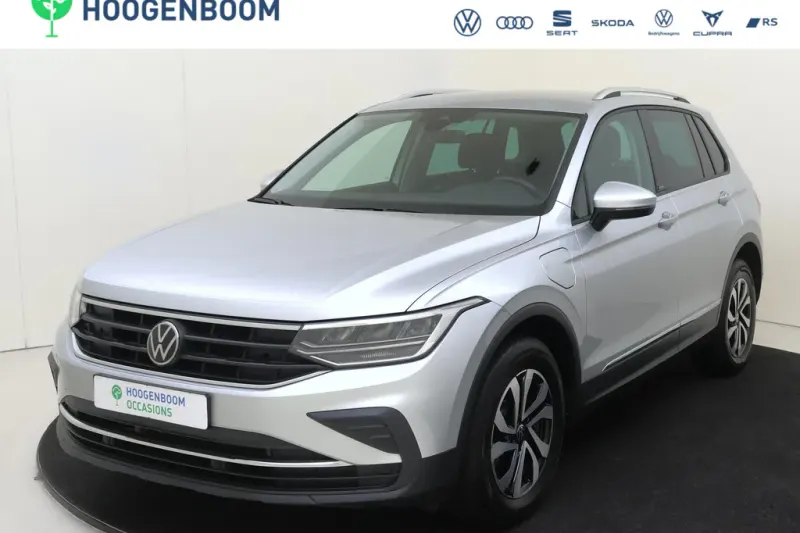 Volkswagen Tiguan (2022)