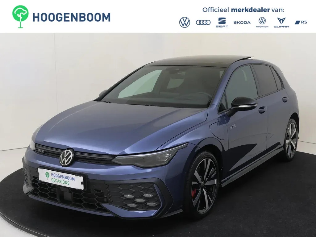 Volkswagen Golf (2025) — foto 1