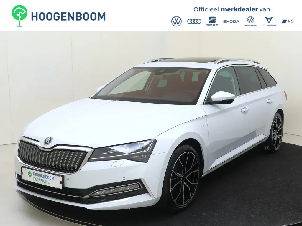 Škoda Superb (2022) — foto 1